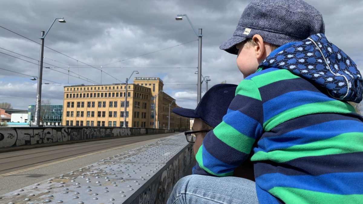 Der große Bruder und die Verzweiflung